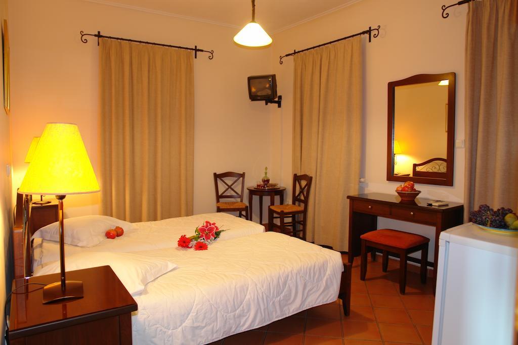 Hotel Xenonas Chrisso Delfi Camera foto