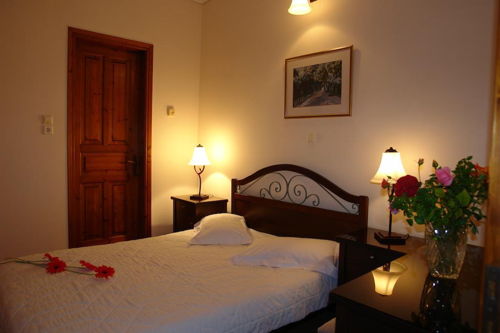 Hotel Xenonas Chrisso Delfi Camera foto