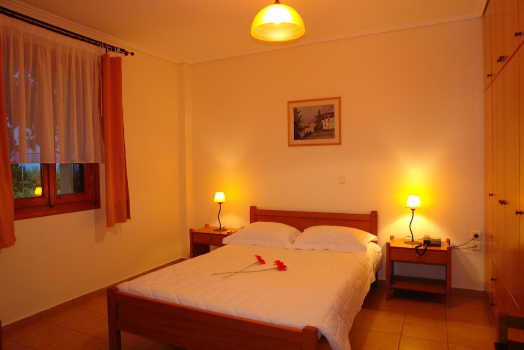 Hotel Xenonas Chrisso Delfi Camera foto