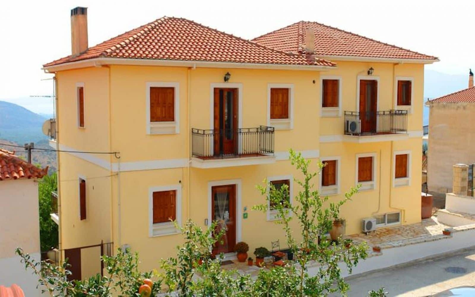 Hotel Xenonas Chrisso Delfi Esterno foto
